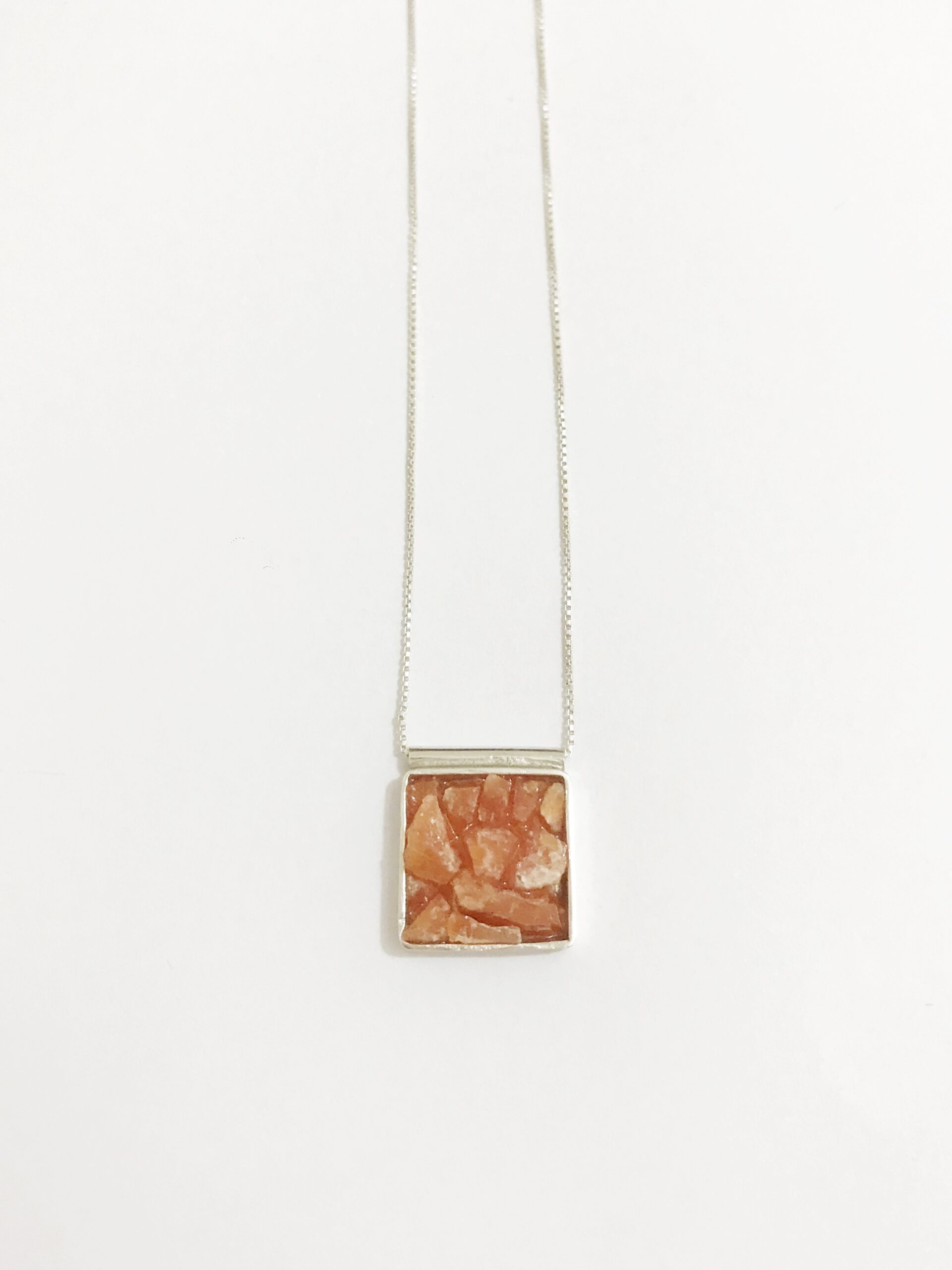 Colar Fragmentos Calcita