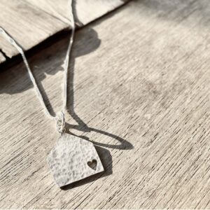 Pendente Abrigo do Amor