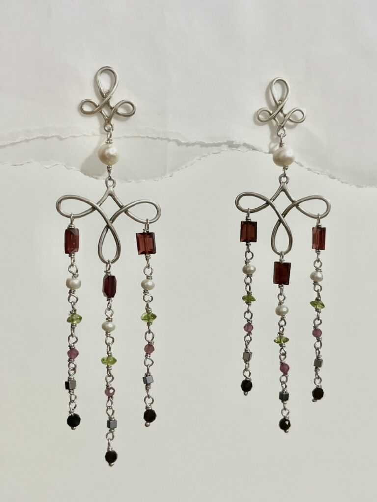 Brinco Candelabro (Mix de pedras)